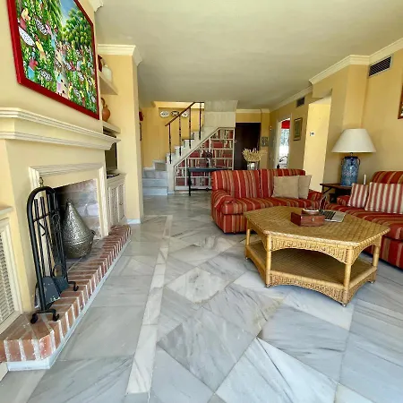 House 501 Porto Banus Villa *